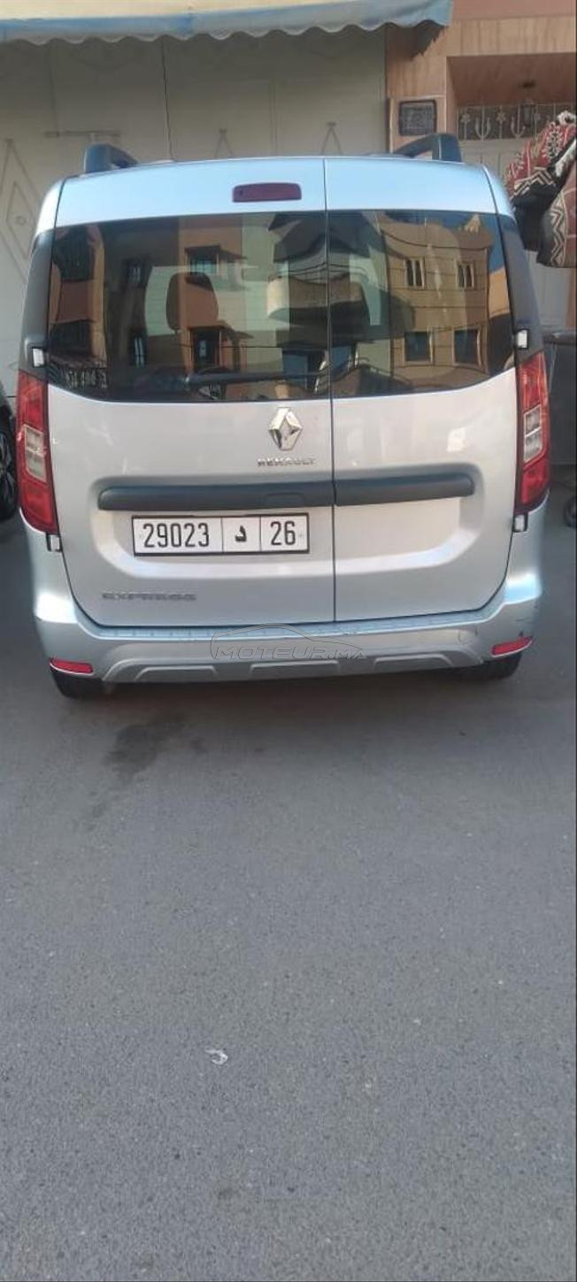 Renault Express Diesel Manuelle 2023 à Marrakech