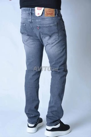 Jean LEVI’S COUPE NORMALE REF-XL06 ( Gris )
