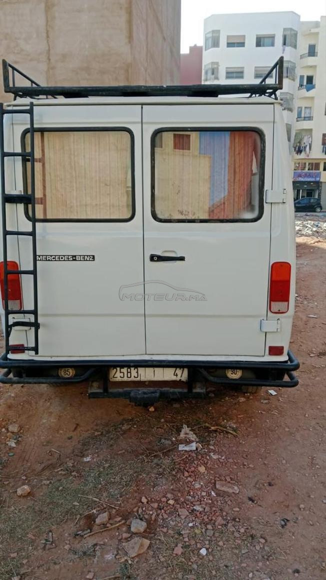 Mercedes-Benz 207D Diesel Manuelle 1980
