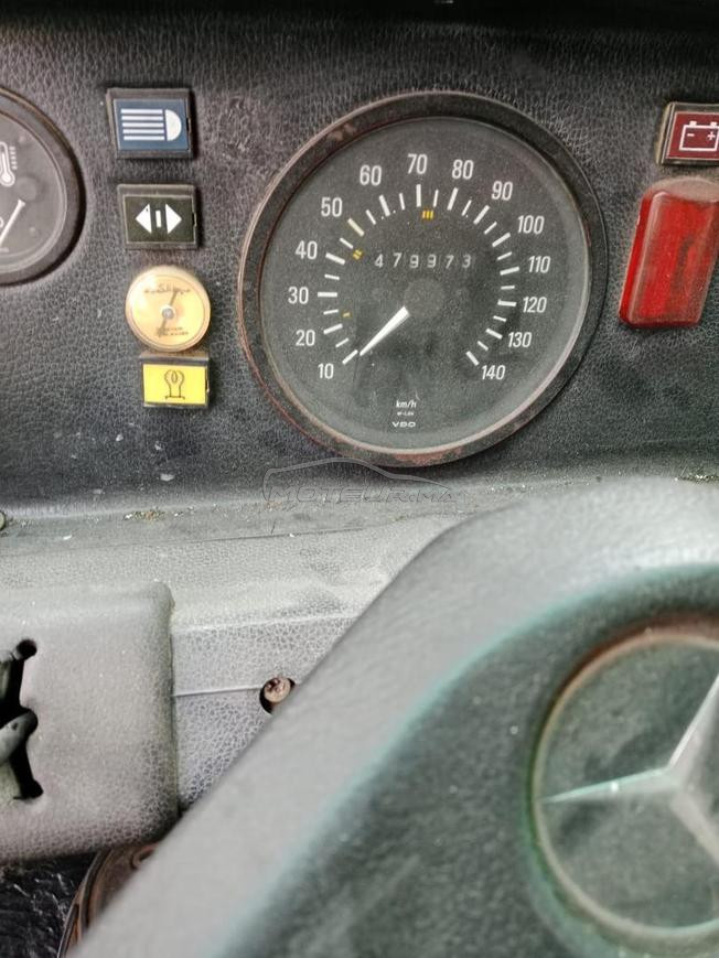Mercedes-Benz 207D Diesel Manuelle 1980