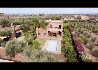 Villa à vendre à Sidi Abdallah Ghiat titré