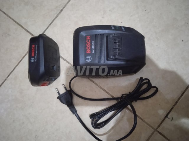 Chargeur et batterie bosch