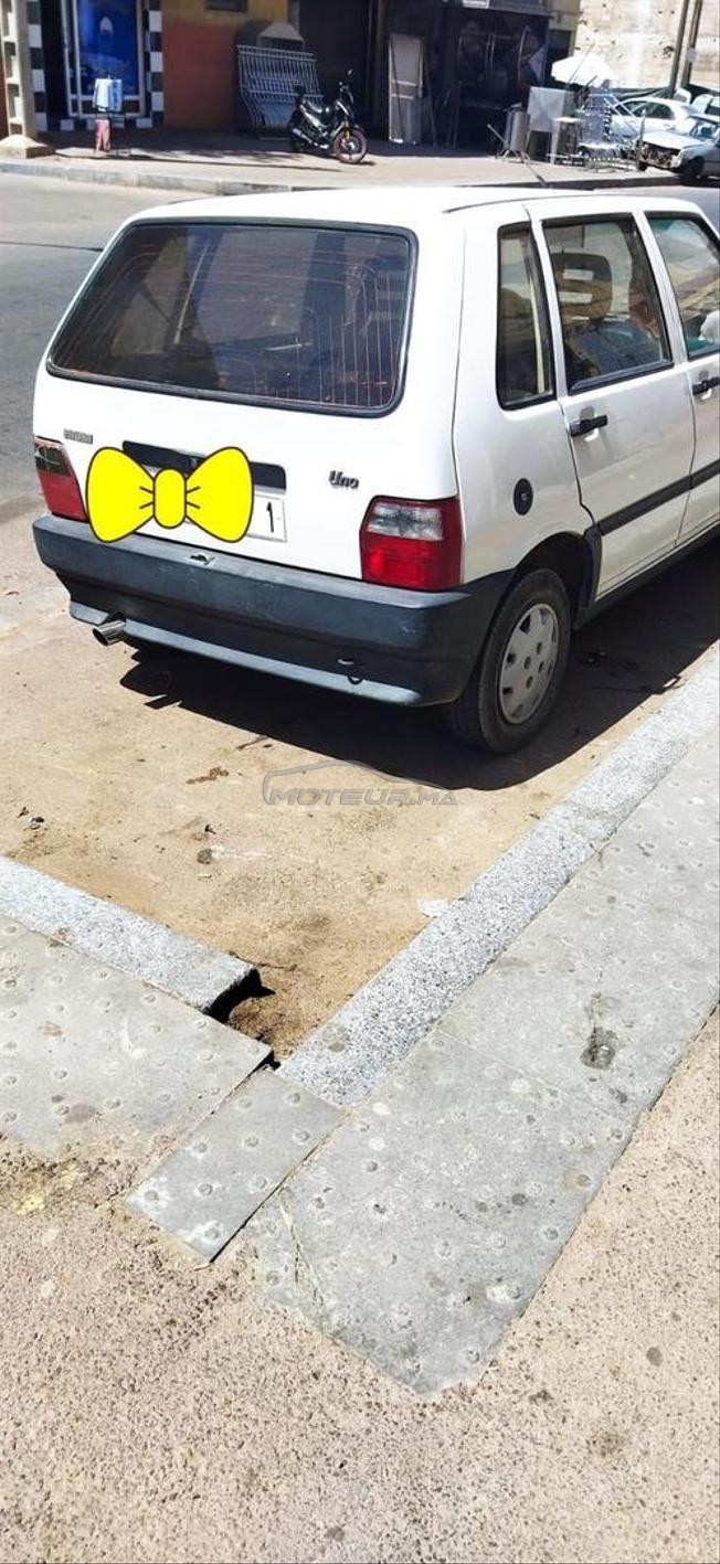 fiat uno essence 