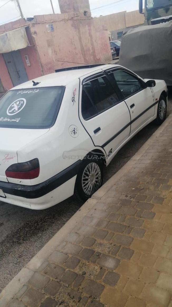 306 بيجو العيون
