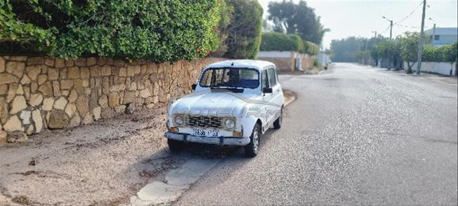 Renault R4 