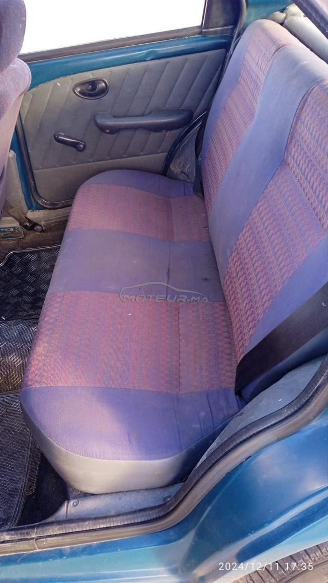 سيارة للبيع 