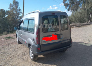 Renault Kangoo Diesel Manuelle 2000 à Tifelt