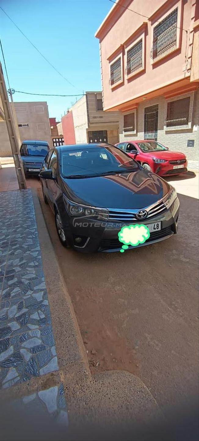 toyota corolla model  01/04/2016