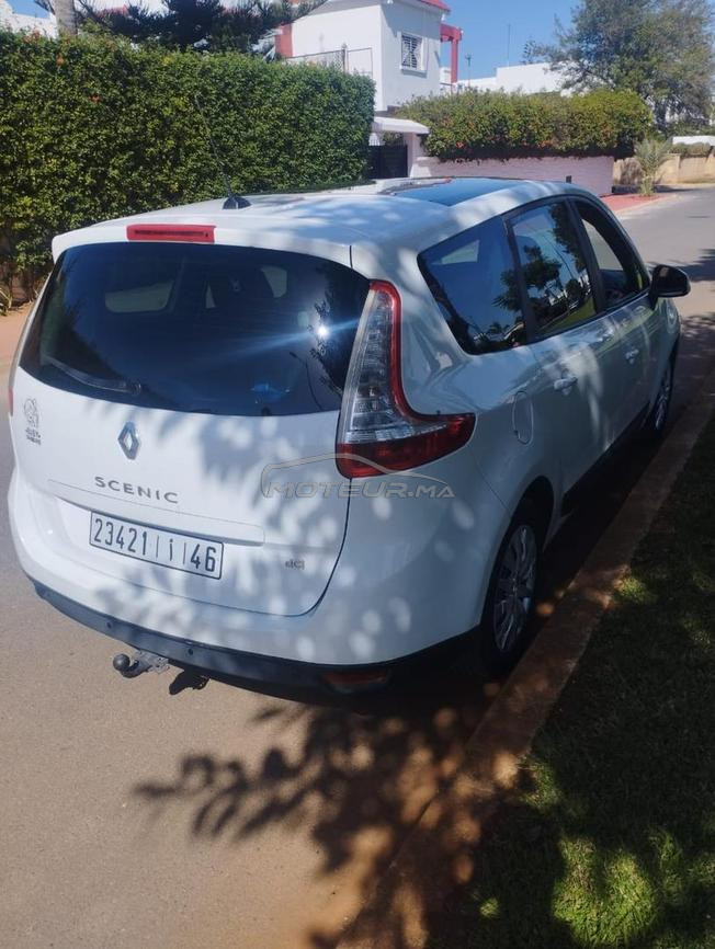 Renault Scenic Diesel Manuelle 2010 à Temara