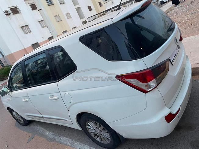 Ssangyong stavic