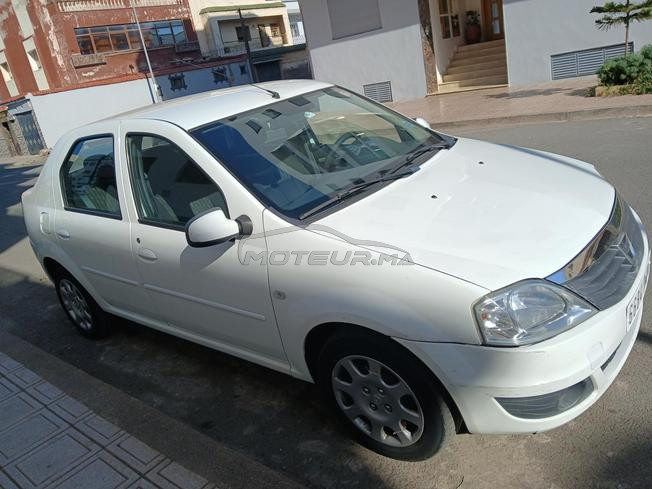 dacia logan en très bon état 