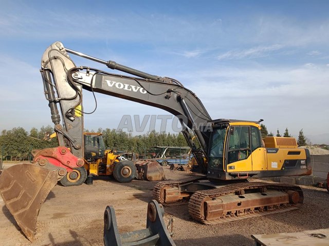 Excavadora Volvo EC350D 