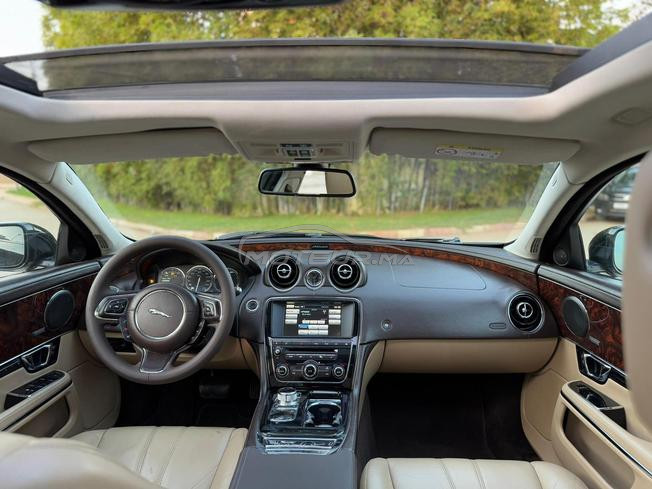 Jaguar XJ Diesel Automatique 2015 à Rabat