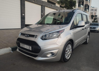 Ford Tourneo Diesel Manuelle 2018 à Salé