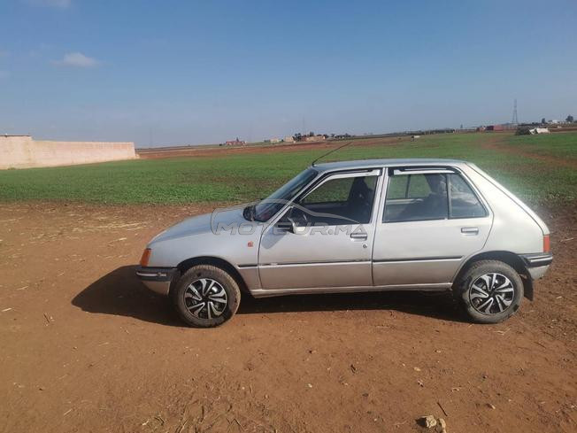 Peugeot 205 très propre diesel a vendre 