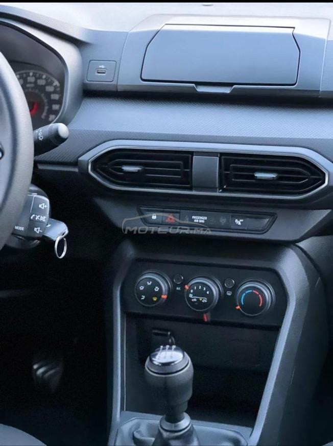 Dacia sandiro model 2022 