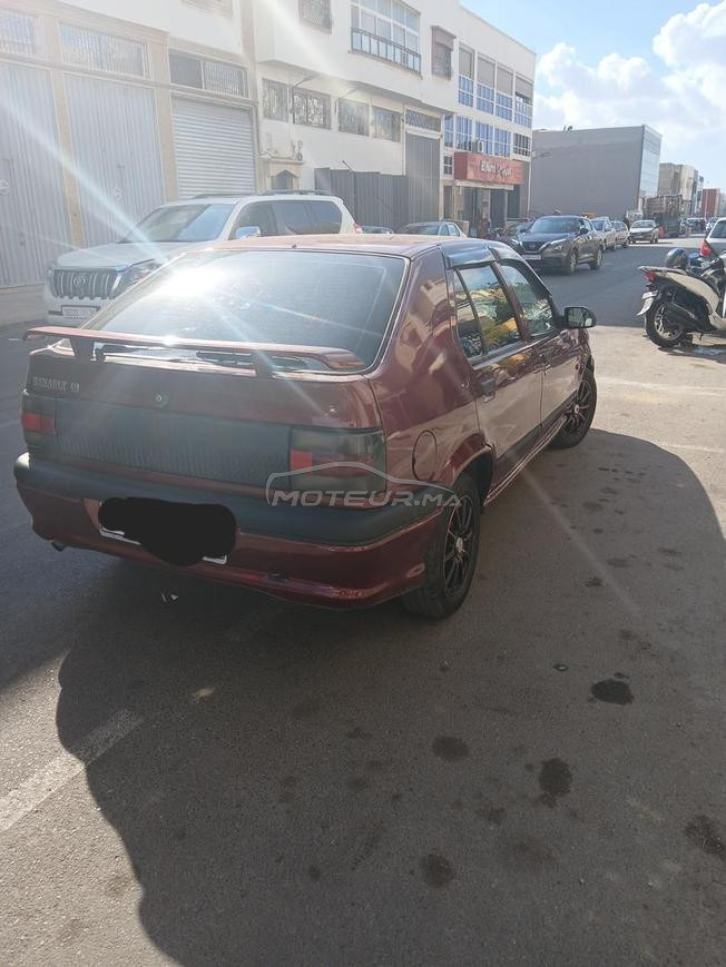 Renault 19