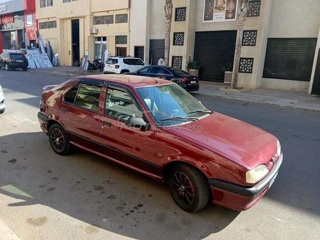 Renault 19