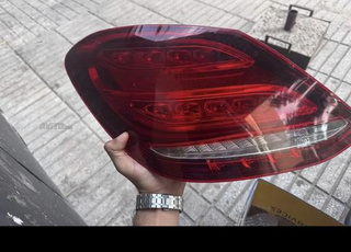 feu rouge gauche mercedes c w205