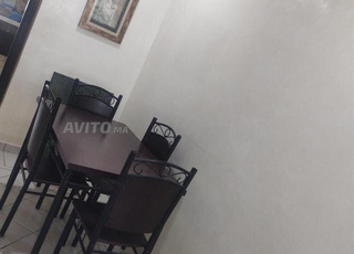 Apparemment à vendre 