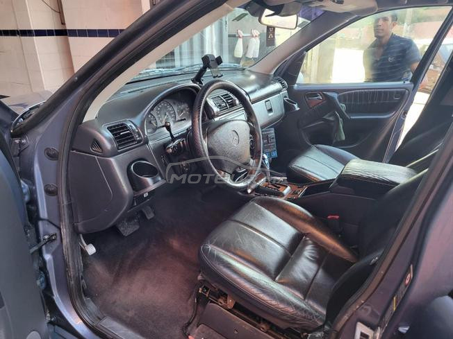 Mercedes-Benz 270 Diesel Automatique 2005