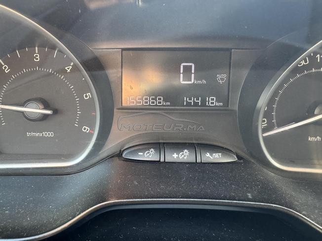 Peugeot 208 Diesel Manuelle 2016 à Kénitra