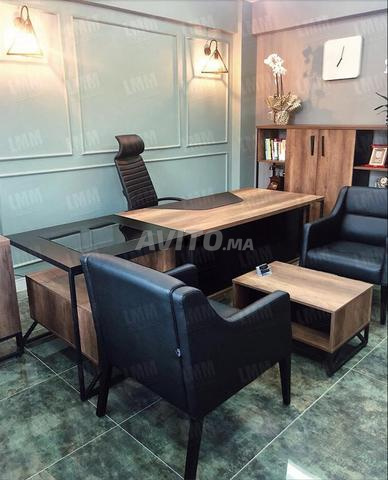 Chaises et Bureaux Professionnels de Luxe 