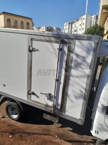 HYUNDAI H100 FRIGO A VENDRE