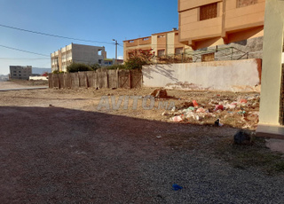 Terrain a coté Pharmacie Faris