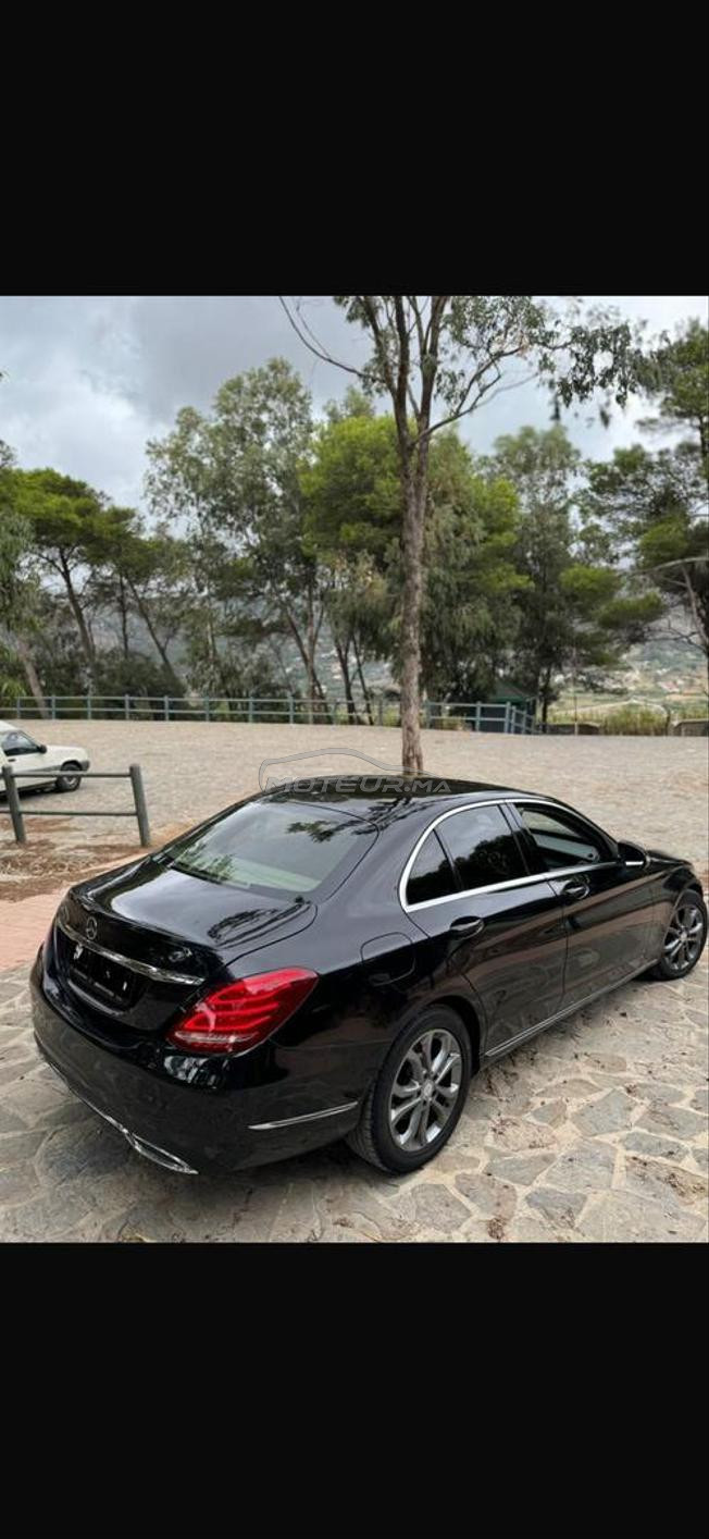 Mercedes-Benz 220 Diesel Automatique 2016 à Rabat