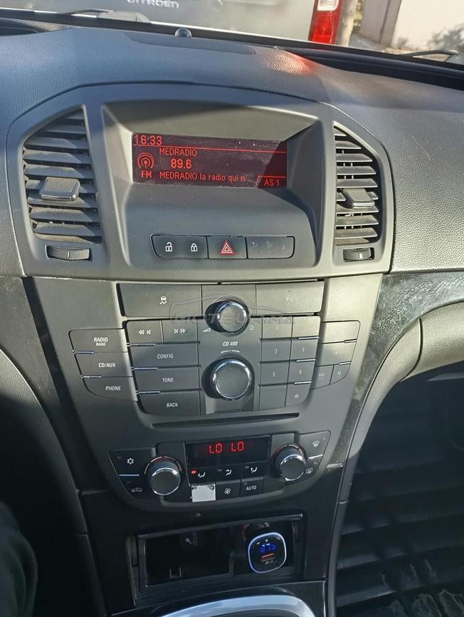Opel Insignia tout option 