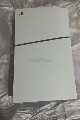 PS5 slim digitale