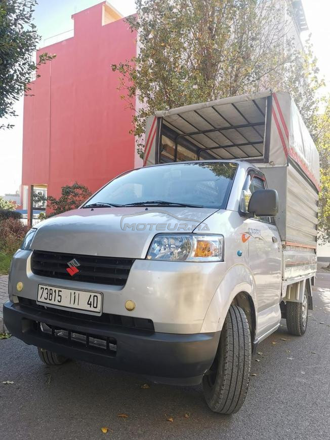 Suzuki Carry Essence Manuelle 2009 à Tanger