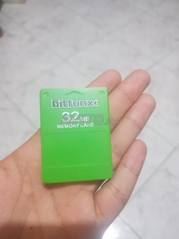 Carte Mémoire PS2 bitfunx 32MB high capacity.