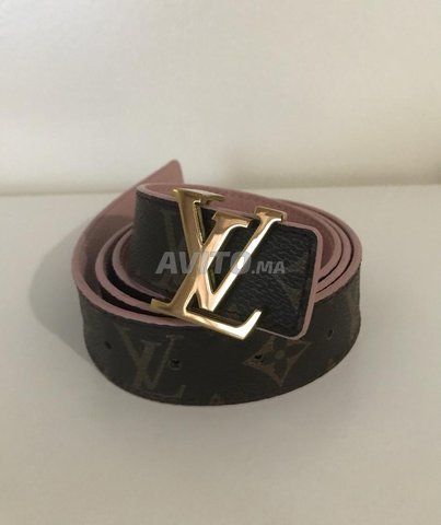 Louis Vuitton ceinture pour female 