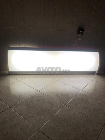 Plaque publicité ( totem intérieur)