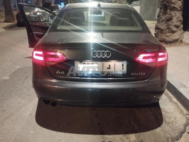 Audi A4 Diesel Manuelle 2011 à Oued Zem