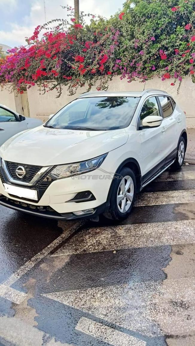 Nissan Qashqai 6 CV automatique écran
