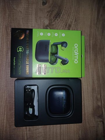 Oraimo FreePods Lite, Écouteurs sans fil