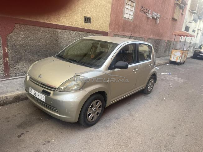 dihatsu sirion 