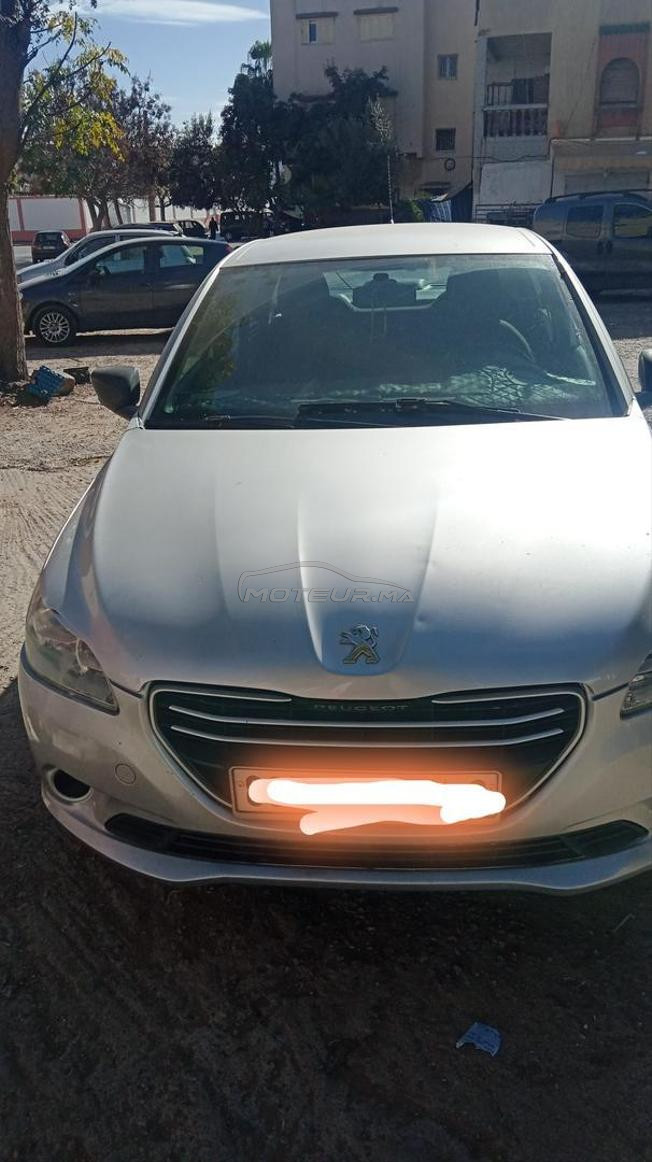 Peugeot 301 Essence Manuelle 2015 à Temara
