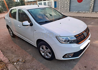 Dacia Logan laureat