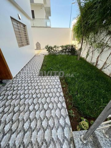 Duplex villa 3 façades jardin et garage - 2