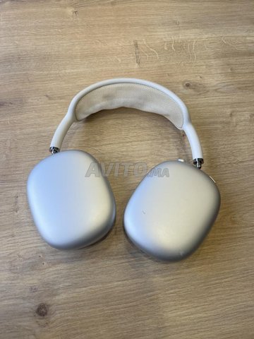 Airpods max