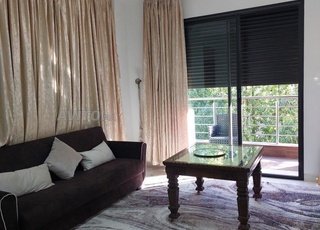 Étage de villa meublé à louer