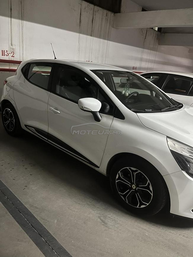 Renault clio 4. excellent état .2018