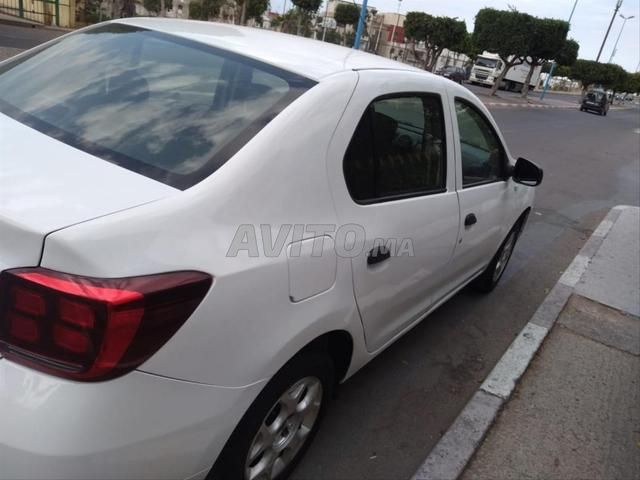 Dacia Logan Diesel Manuelle 2016 à Casablanca - 2