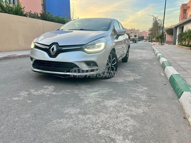 Renault Clio Diesel Automatique 2021 à Agadir