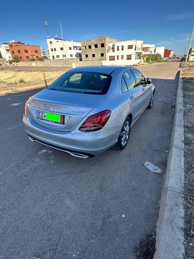 Mercedes Benz