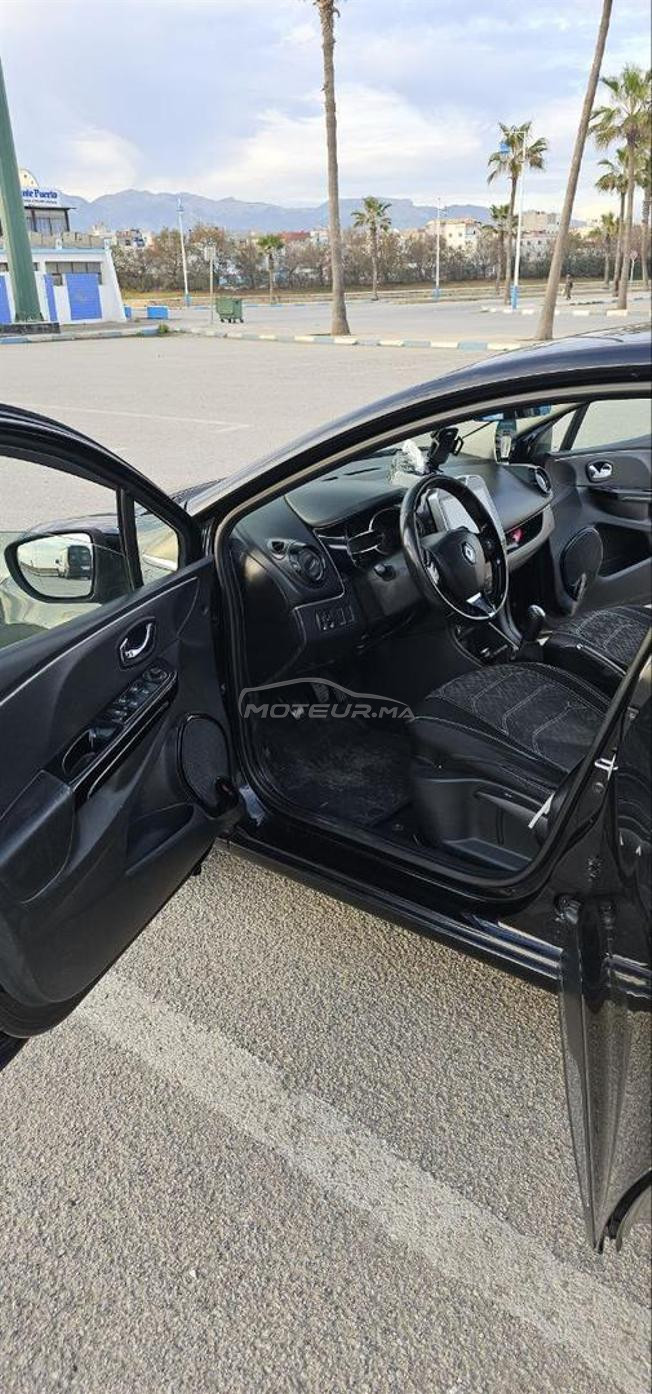 RENAULT CLIO 4 intense 2015 217km 